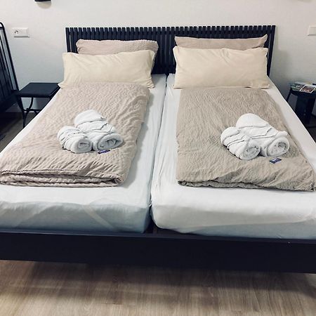 Free Apartment - Ermstal Bad Urach Esterno foto